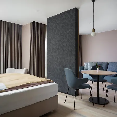 Hotel Lotus Reykjavík